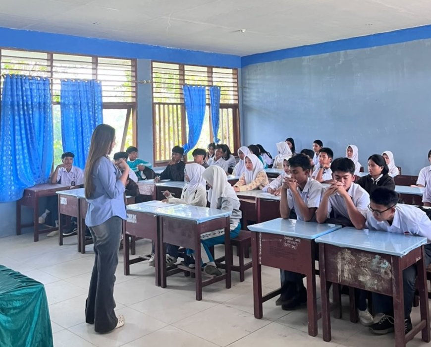 Siswa SMAN 1 Lore Utara  Dibekali Ilmu Financial Planning