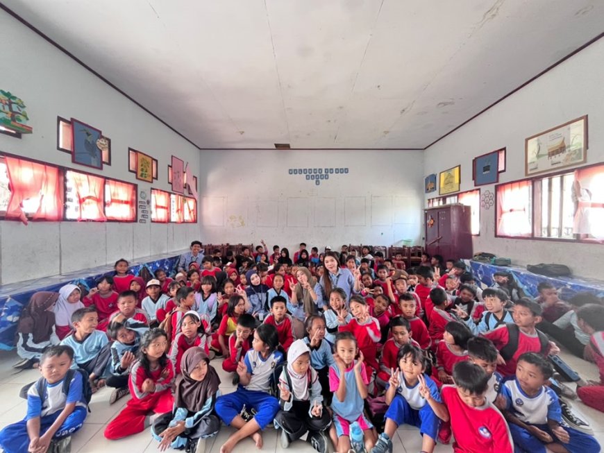 Siswa SD-SMP SATAP Sedoa Belajar Kelola Uang Saku
