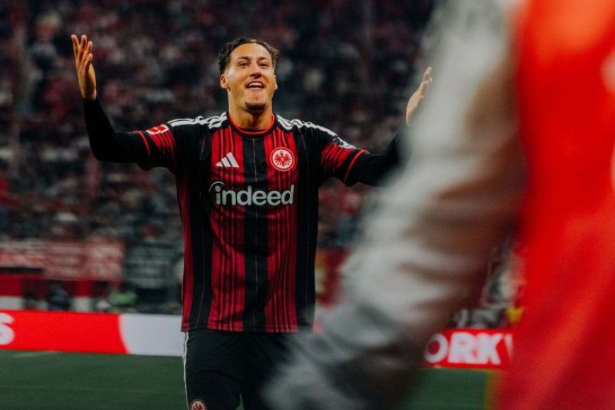 Younes Ebnoutalib Antar Eintracht Frankfurt Bekuk Koln
