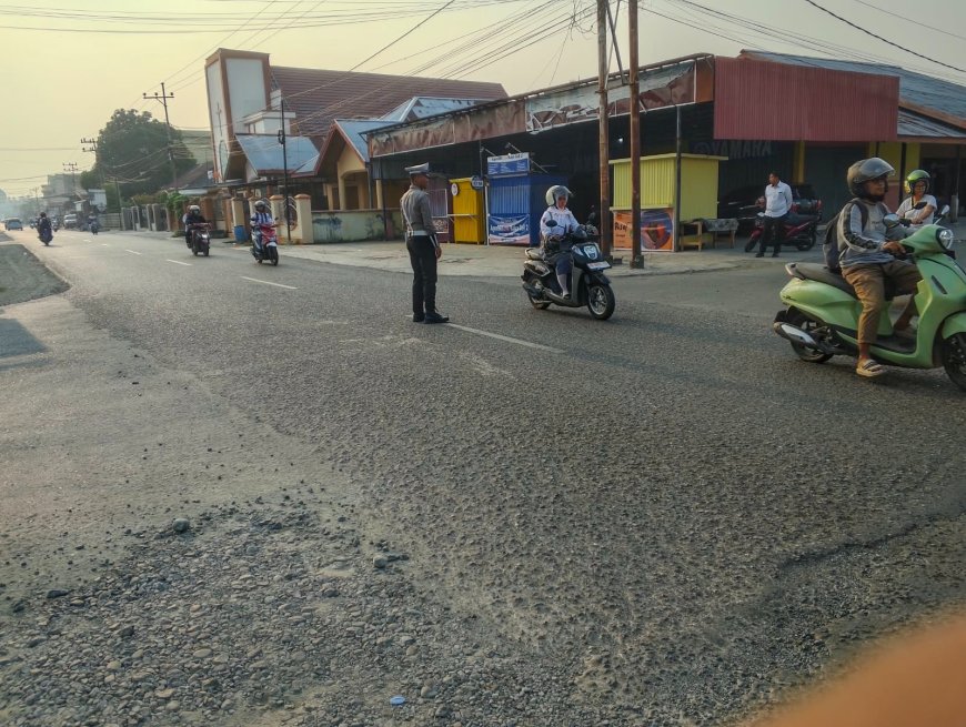 Sat Lantas Polres Touna Gelar Strong Point Pagi di Titik Rawan