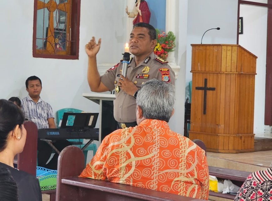 Kapolres Poso Laksanakan Minggu Kasih di Gereja Katolik Santa Cecilia Tagolu
