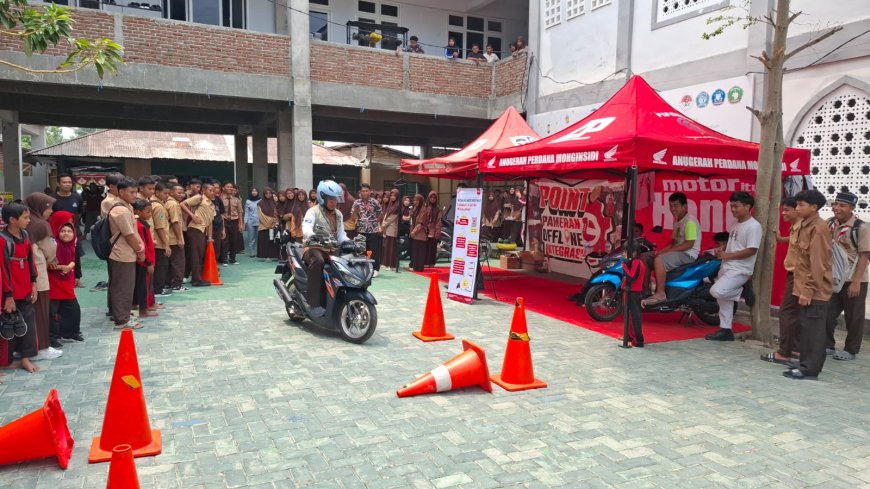 Tips Berkendara Ala Gen Z, Honda Ajak Anak Muda Tetap Stylish dan #Cari_Aman
