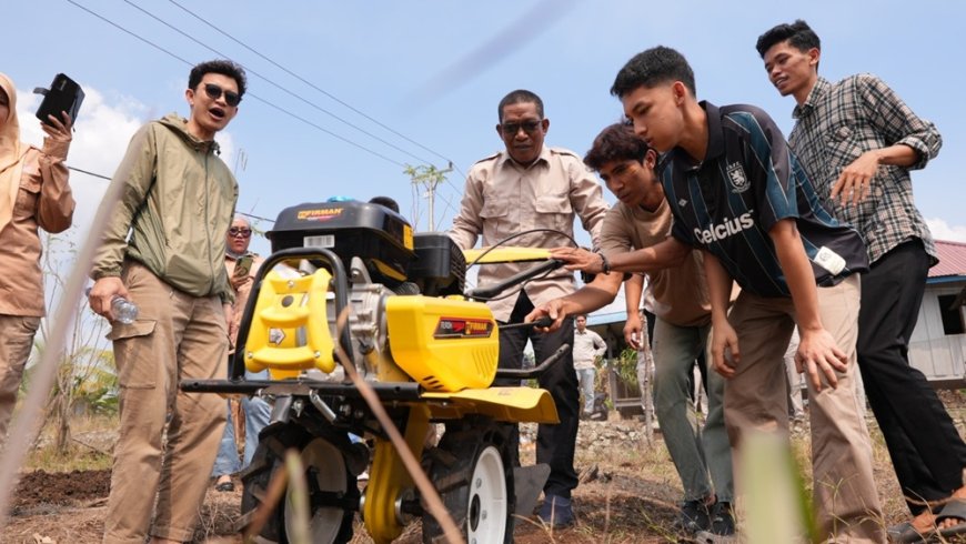 IMIP Salurkan Bantuan Ratusan Sarpras ke Poktan Binaan Baru